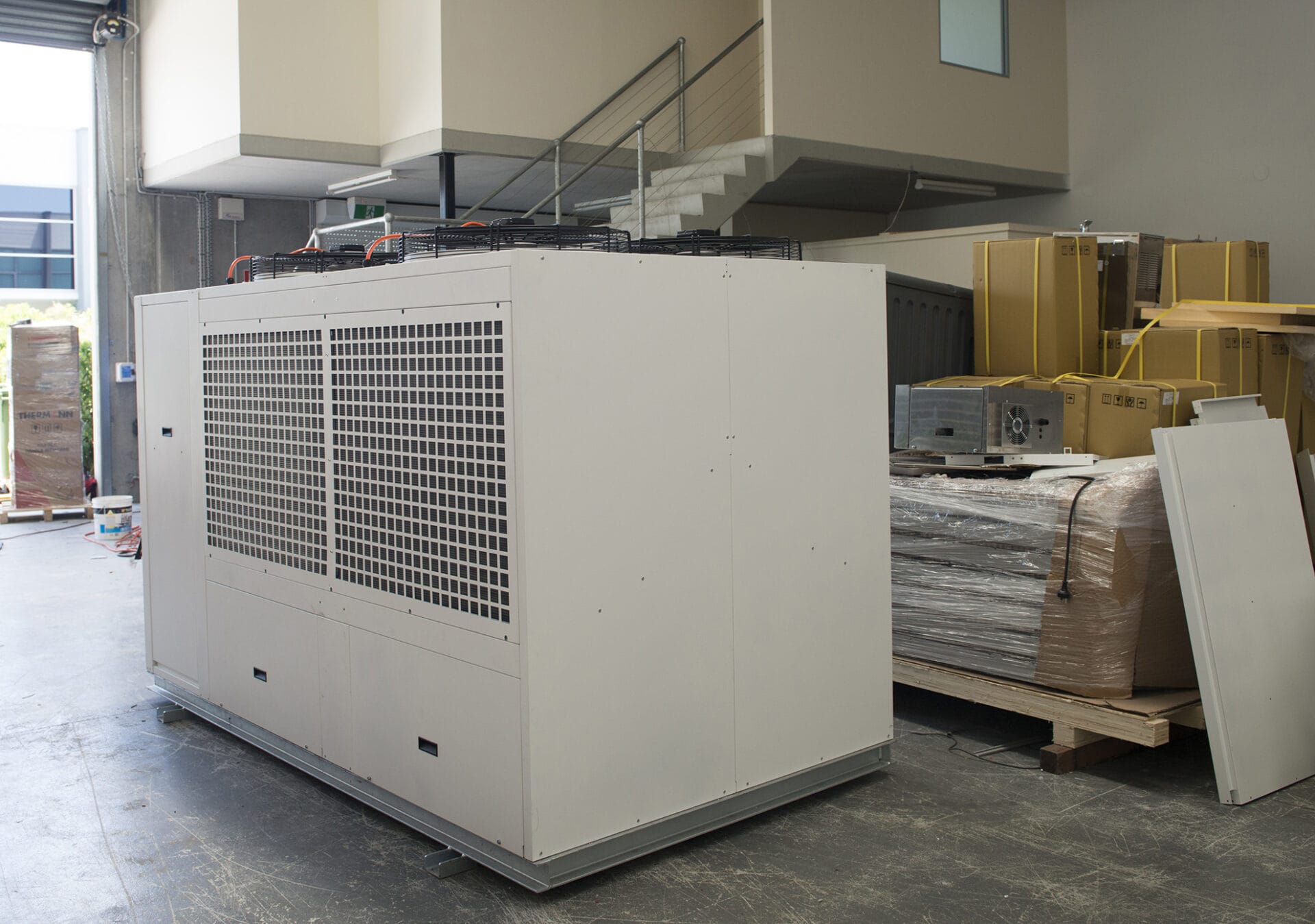 Refrigerated Air Conditioning vs. Evaporative Cooling
